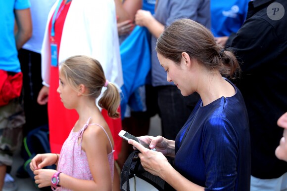 Exclusif - L'actrice Marion Cotillard lance l'opération écologie internationale "Darwin Alerte" pour protéger la planète, à Bordeaux, France, le 10 septembre 2016, à l'occasion du Congres "Ocean Climax" qui plaide pendant 3 jours avec conférences et concerts pour la défense des océans et de l’environnement. © Bernard- Cottereau/Bestimage