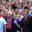 Exclusif - L'actrice Marion Cotillard et le philosophe Edgar Morin (Edgar Nahoum) lancent l'opération écologie internationale "Darwin Alerte" pour protéger la planète, à Bordeaux, France, le 10 septembre 2016, à l'occasion du "Ocean Climax" qui plaide pendant 3 jours avec conférences et concerts pour la défense des océans et de l’environnement. © Bernard- Cottereau/Bestimage