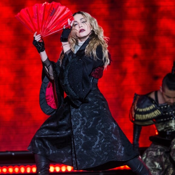 Concert de Madonna à l'AccorHotels Arena (Bercy) à Paris, le 9 décembre 2015.