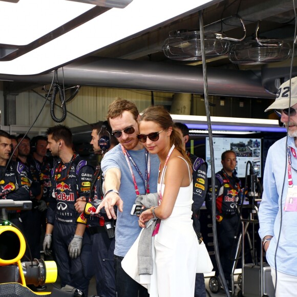 Alicia Vikander et Michael Fassbender, Liam Cunningham - People lors du Grand Prix de Formule 1 de Monaco le 24 mai 2015 24/05/2015 - Monaco