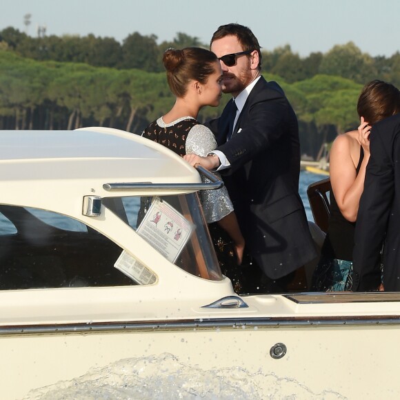 Michael Fassbender et sa compagne Alicia Vikander à la première de "The Light Between Oceans" au 73e Festival du Film de Venise. Italie, le 1er septembre 2016.