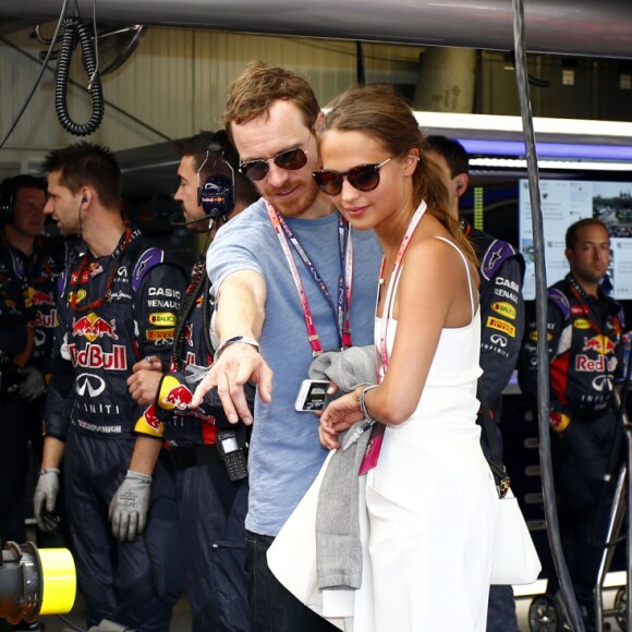 Alicia Vikander et Michael Fassbender - People lors du Grand Prix de Formule 1 de Monaco le 24 mai 2015