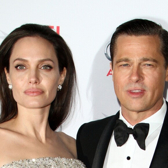 Brad Pitt et sa femme Angelina Jolie - Avant-première du film "By the Sea" lors du gala d'ouverture de l'AFI Fest à Hollywood, le 5 novembre 2015.