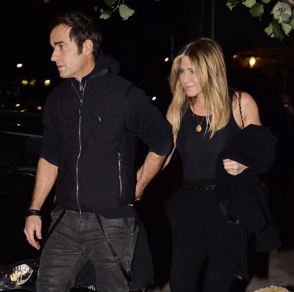 Jennifer Aniston et son mari Justin Theroux à la sortie du restaurant Smile à New York, le 24 septembre 2016