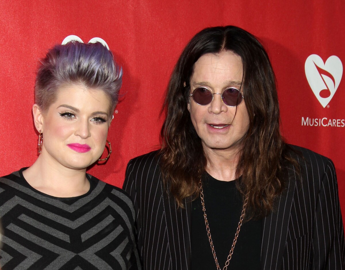 Photo Kelly Osbourne Ozzy Osbourne People Au Concert MusiCares photo-kelly-osbourne-ozzy-osbourne-people-au-concert-musicares