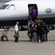 Exclusif - Ozzy et Sharon Osbourne avec leur fille Kelly et son chien Polly embarquent à bord d'un jet privé à New York le 21 août 2016.