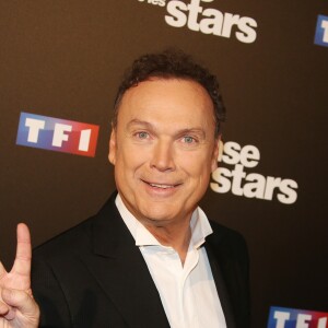 Julien Lepers au photocall de l'émission "Danse avec les stars 7" à Boulogne-Billancourt, le 28 septembre 2016. © Denis Guignebourg/Bestimage