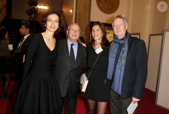 Exclusif - Audrey Azoulay, Marc Ladreit de Lacharrière, Eléonore Ladreit de Lacharrière, Régis Wargnier - Soirée du 10ème anniversaire de la Fondation Culture & Diversité à la Salle Pleyel à Paris le 3 octobre 2016. La Fondation Culture & Diversité a pour mission de favoriser l'accès des jeunes issus de l’éducation prioritaire aux arts et à la culture. © Dominique Jacovides/Bestimage