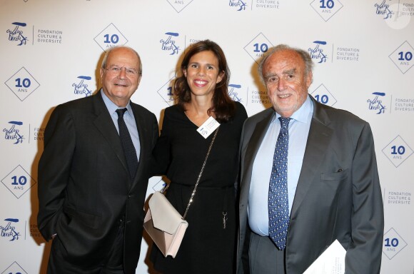 Exclusif - Marc Ladreit de Lacharrière, Eléonore de Lacharrière, guest - Soirée du 10ème anniversaire de la Fondation Culture & Diversité à la Salle Pleyel à Paris le 3 octobre 2016. La Fondation Culture & Diversité a pour mission de favoriser l'accès des jeunes issus de l’éducation prioritaire aux arts et à la culture. © Dominique Jacovides/Bestimage