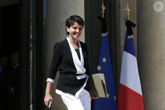 Najat Vallaud Belkacem quittant le conseil des ministres du mardi 19 juillet 2016 au palais de l'Elysée à Paris.