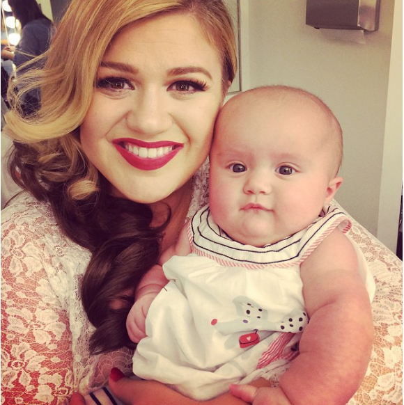 Kelly Clarkson avec sa fille River Rose.