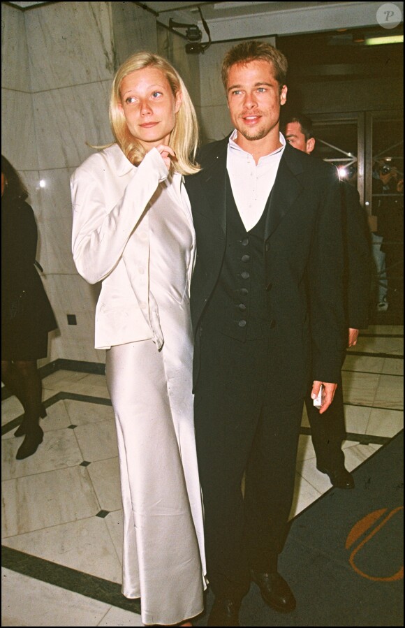 Gwyneth paltrow et Brad Pitt à la première du film Legends of the Fall à Londres le 24 avril 1995.