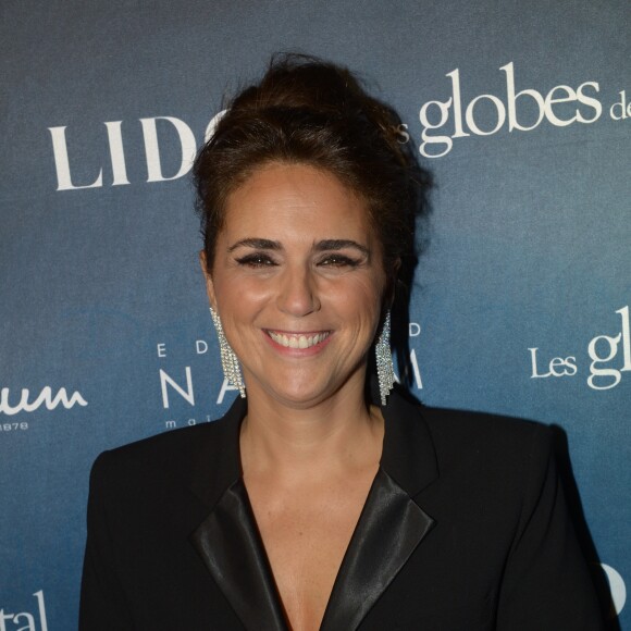 Valérie Bénaïm - Arrivées Intérieur - 9e cérémonie des Globes de Cristal au Lido à Paris, le 10 mars 2014. "Globes de Cristal"
