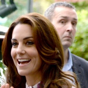 Kate Middleton à son arrivée sur le site du London Eye, la grande roue de Londres, le 10 octobre 2016 à l'occasion de leurs engagements officiels lors de la Journée mondiale de la santé mentale. © Doug Peters/PA Wire/ABACAPRESS.COM