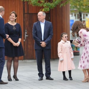 Le duc et la duchesse de Cambridge et le prince Harry ont pu faire un tour en haut du London Eye, la grande roue de Londres, le 10 octobre 2016 à l'occasion de leurs engagements officiels lors de la Journée mondiale de la santé mentale. © Doug Peters/PA Wire/ABACAPRESS.COM