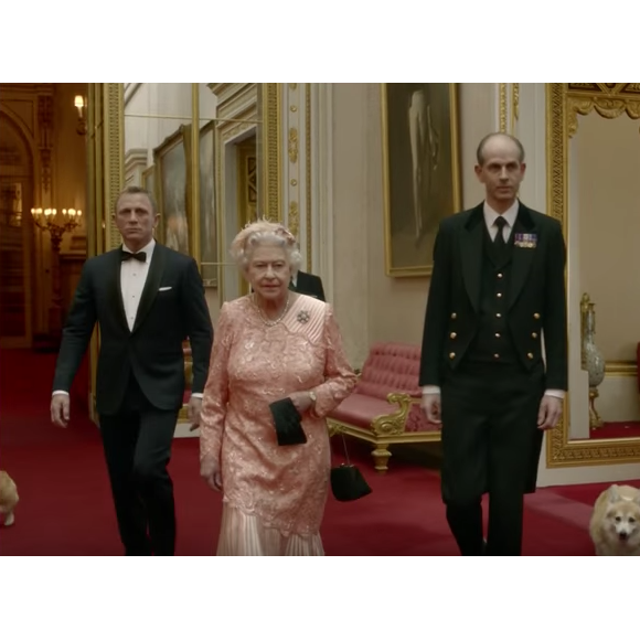 Les corgis de la reine Elizabeth II faisaient de la figuration dans le court métrage dont elle était la star avec le James Bond Daniel Craig en ouverture des JO de Londres 2012.