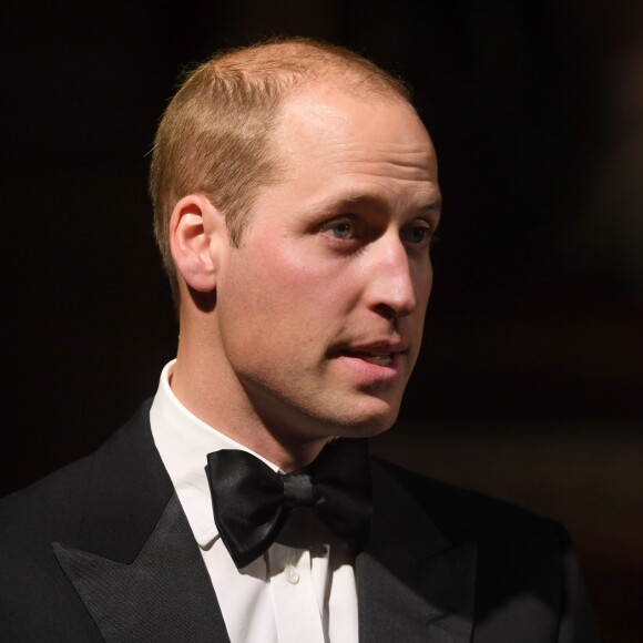Le prince William assiste au dîner de gala de la fondation "100 Women in Hedge" à Londres le 10 octobre 2016.