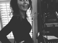 Geri Halliwell enceinte et en studio : L'ex-Spice Girl dévoile son baby bump