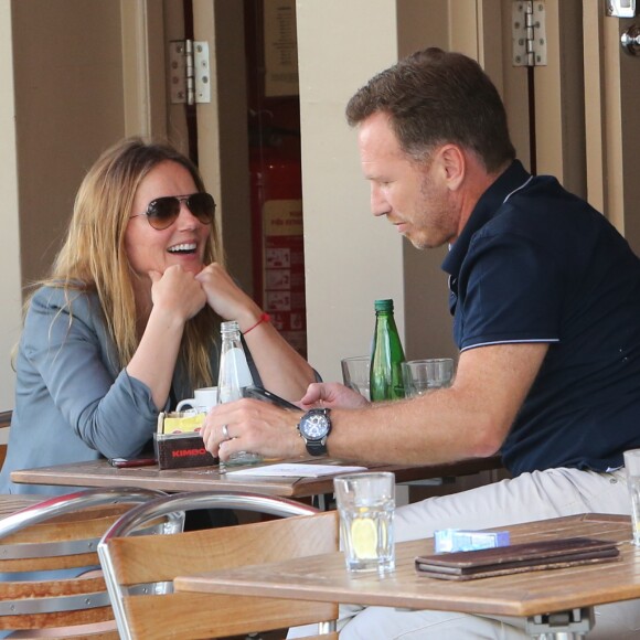 Geri Halliwell et son mari Christian Horner ont déjeuné en terrasse à Londres, avant de repartir au volant d'une Renault Twizy. Le 14 septembre 2016