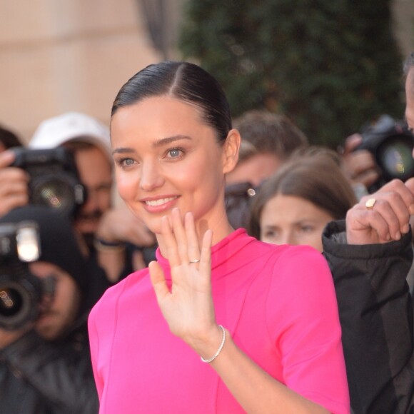 Miranda Kerr - People sortant du défilé de mode "Louis Vuitton", collection prêt-à-porter Printemps-Eté 2017 à Paris, le 5 octobre 2016.