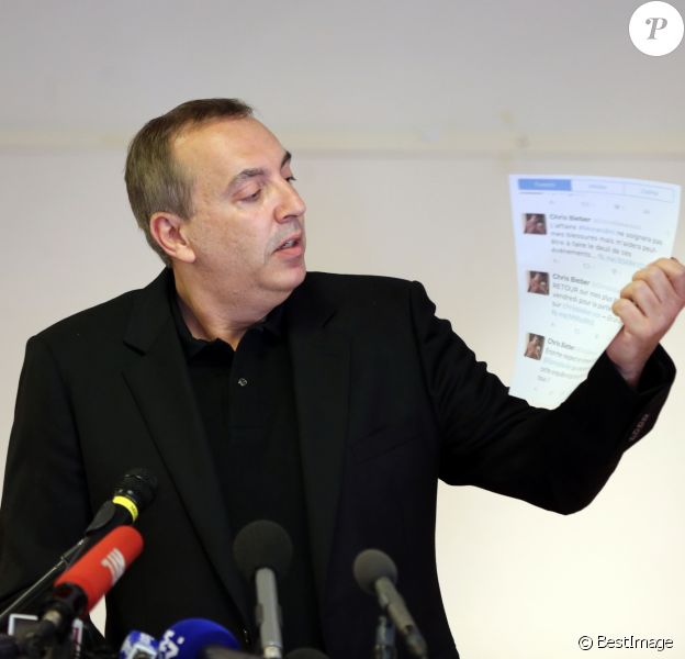 L'animateur Jean-Marc Morandini fait une déclaration à la presse dans un salon de l'hôtel Radisson à Boulogne-Billancourt, le 19 juillet 2016