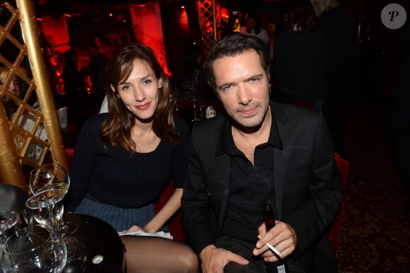 Nicolas Bedos et sa compagne Doria Tillier - After-party du film "L'invitation" au Raspoutine à Paris, le 17 octobre 2016. © Rachid Bellak/Bestimage
