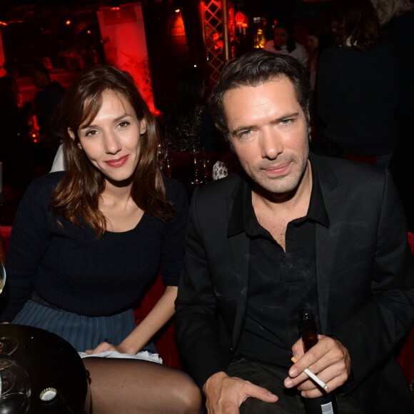 Nicolas Bedos et sa compagne Doria Tillier - After-party du film "L'invitation" au Raspoutine à Paris, le 17 octobre 2016. © Rachid Bellak/Bestimage