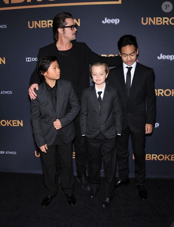 Brad Pitt, Maddox Jolie-Pitt, Shiloh Jolie-Pitt and Pax Jolie-Pi à la première du film "Unbroken" à Hollywood, le 15 décembre 2014