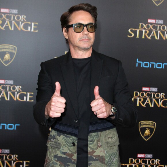 Robert Downey Jr. à la première de Doctor Strange au El Capitan à Hollywood, le 20 octobre 2016