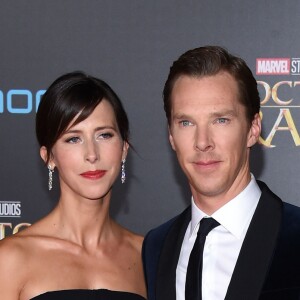 Benedict Cumberbatch et sa femme Sophie Hunter à la première de "Doctor Strange" au théâtre El Capitan à Los Angeles, le 20 octobre 2016