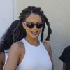 Rihanna assiste au baptême de son neveu Nicoli Carter dans une église de la Barbade le 9 octobre 2016.