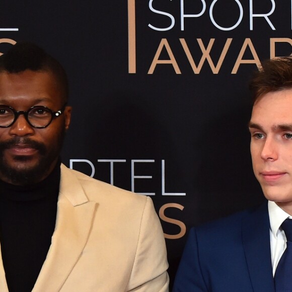 Djibril Cissé et Louis Ducruet, qui représentait son oncle le prince Albert II de Monaco, lors de la cérémonie des Sportel Awards au Grimaldi Forum à Monaco, le 25 octobre 2016. © Bruno Bebert/Bestimage