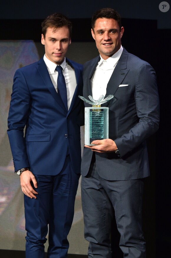 Louis Ducruet et Dan Carter avec le Prix du Livre lors des Sportel Awards au Grimaldi Forum à Monaco, le 25 octobre 2016. © Bruno Bebert/Bestimage