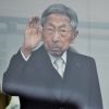 Le prince Mikasa (Takahito) lors de l'apparition de la famille impériale du Japon au balcon du palais à Tokyo pour le Nouvel An 2015. Doyen et premier centenaire du clan, il est mort le 27 octobre 2016, à moins de deux mois de son 101e anniversaire.