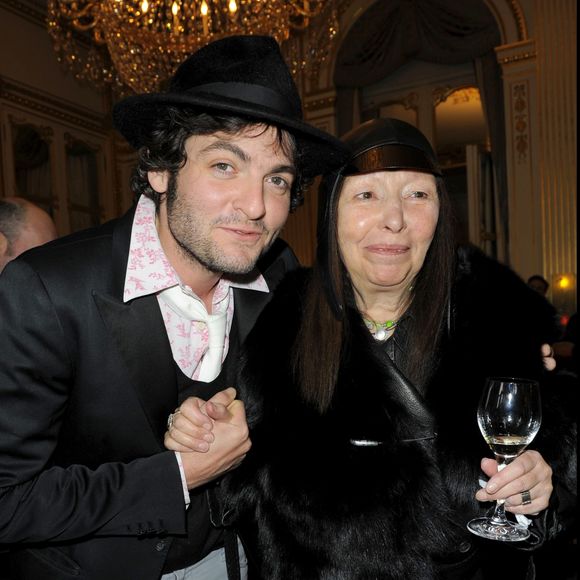 M et Brigitte Fontaine - 12e édition du Printemps des poètes, au ministère de la culture, à Paris, le 9 février 2010