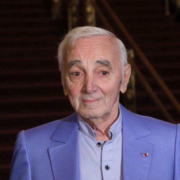 Charles Aznavour reçoit une étoile d'honneur de la communauté arménienne à Hollywood, Los Angeles, le 27 octobre 2016.