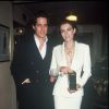 Liz Hurley et Hugh Grant - Soirée Versace en 1994 à Paris