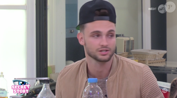 "Secret Story10" sur NT1. Emission quotidienne diffusée le 28 octobre 2016.