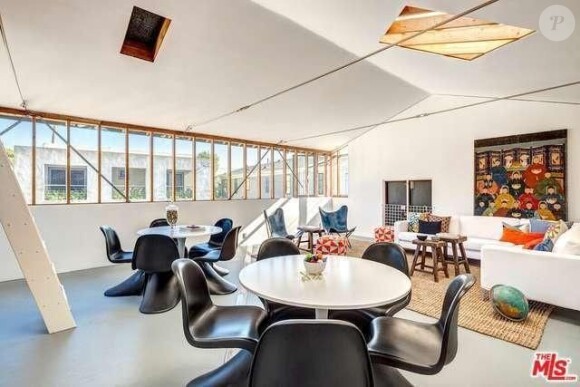 Tobey Maguire et sa femme se séparent de leur maison de Santa Monica pour 2,9 millions de dollars.