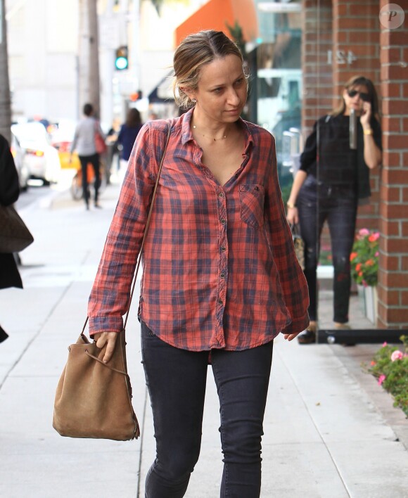 Jennifer Meyer dans les rues de Beverly Hills, le 28 octobre 2016