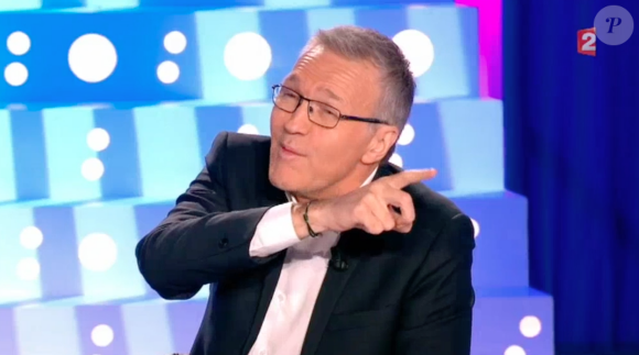 Yann Moix et Nicolas Bedos en pleine joute verbale dans "On n'est pas couché" sur France 2, le 29 octobre 2016.