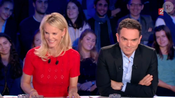 Yann Moix et Nicolas Bedos en pleine joute verbale dans "On n'est pas couché" sur France 2, le 29 octobre 2016.