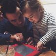 Kevin Jonas et sa fille Alena Rose (février 2016).