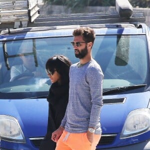 Benoît Paire et sa compagne Shy'm se promènent dans les rues de Monaco après un déjeuner à leur hôtel le 13 avril 2016.