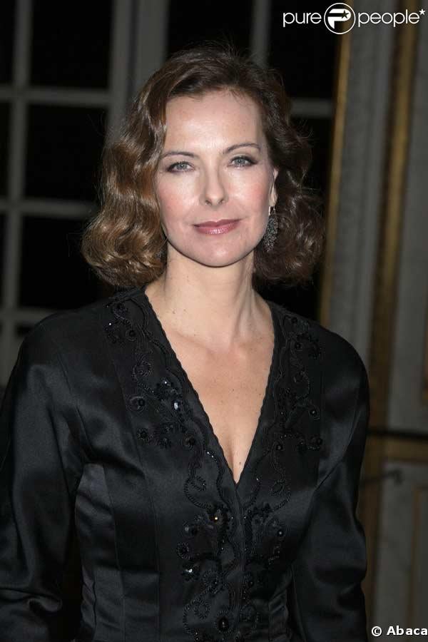 Carole Bouquet gala