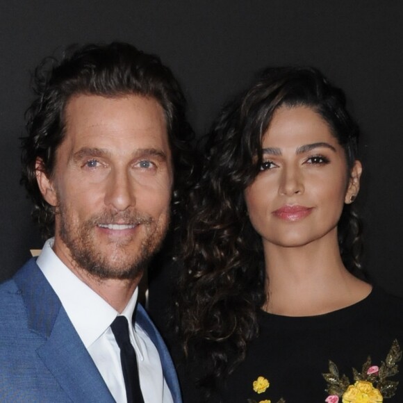 Matthew McConaughey et sa femme Camila Alves à la 20e soirée annuelle Hollywood Film Awards à l'hôtel Beverly Hilton à Beverly Hills, le 6 novembre 2016 © Birdie Thompson/AdMedia via Zuma/Bestimage