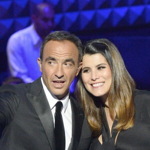 Semi-Exclusif - Nikos Aliagas et Karine Ferri - Plateau de la finale de l'émission "The Voice" à Paris. Le 14 mai 2016 © Coadic Guirec / Bestimage