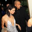 Kendall Jenner et Hailey Baldwin à l'anniversaire de Kendall Jenner au restaurant Catch à West Hollywood, le 2 novembre 2016