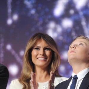 Eric Trump, Melania Trump, Barron Trump et Donald Trump lors du 4ème jour de la convention Républicaine à Cleveland, le 21 juillet 2016.