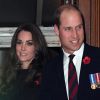 Kate Middleton et le prince William, duc et duchesse de Cambridge, lors de la soirée du Festival Royal du Souvenir, dédié à la commémoration des victimes de guerres, au Royal Albert Hall à Londres, le 12 novembre 2016.